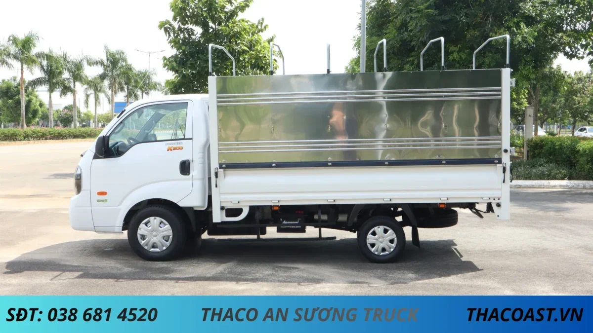 XE TẢI KIA K200 THÙNG MUI BẠT MỞ 3 BỬNG DÀI 3M2 TẢI 1950KG