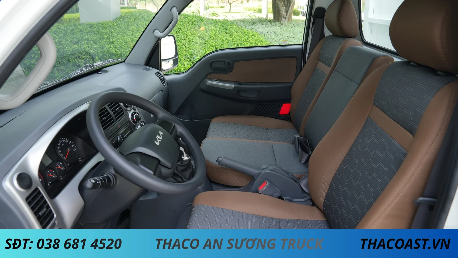 NỘI THẤT XE TẢI KIA K200 THÙNG MUI BẠT KHÔNG BỬNG TẢI 1950KG THÙNG DÀI 3M2