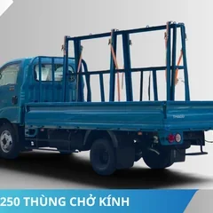 Mặt sau xe tải Kia 250 gá chữ A Xe tải Kia K250 thùng chở kính