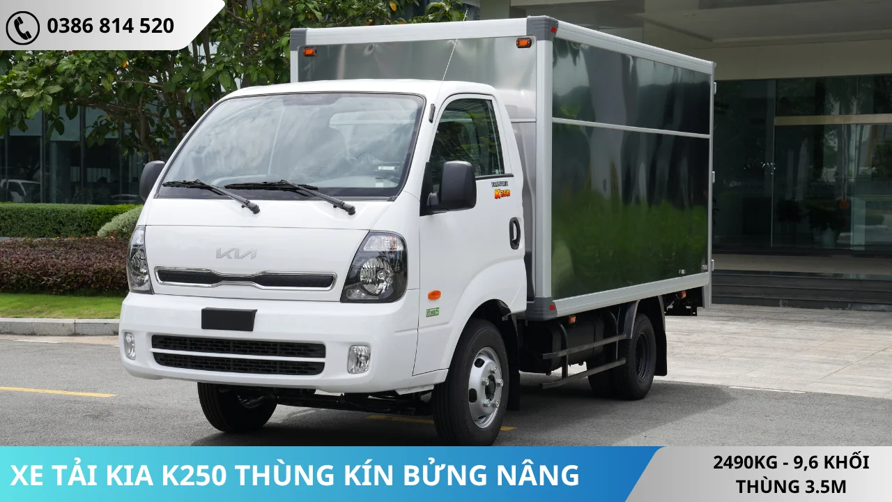 Xe tải Kia K250 thùng kín bửng nâng màu trắng